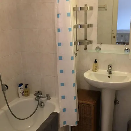 3 Pièces, 6 Pers, Avec Parking à - Fr-1-676-156 Appartamento Châtel
